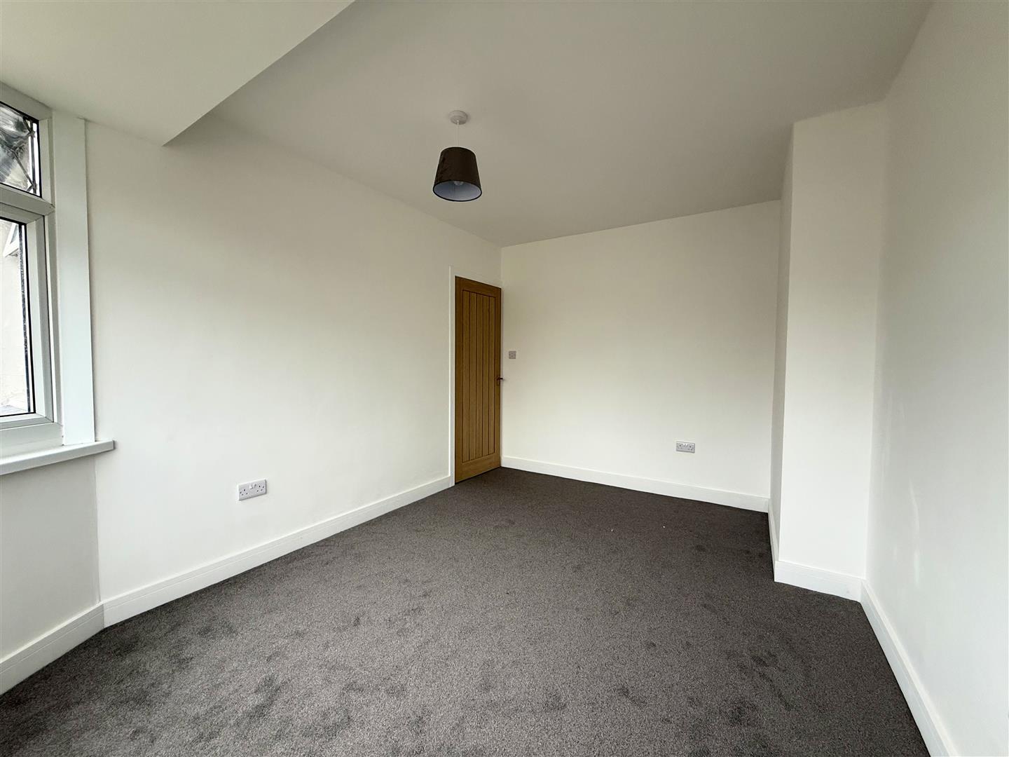 Ael-Y-Bryn Road, Fforestfach, Swansea, SA5 8JA